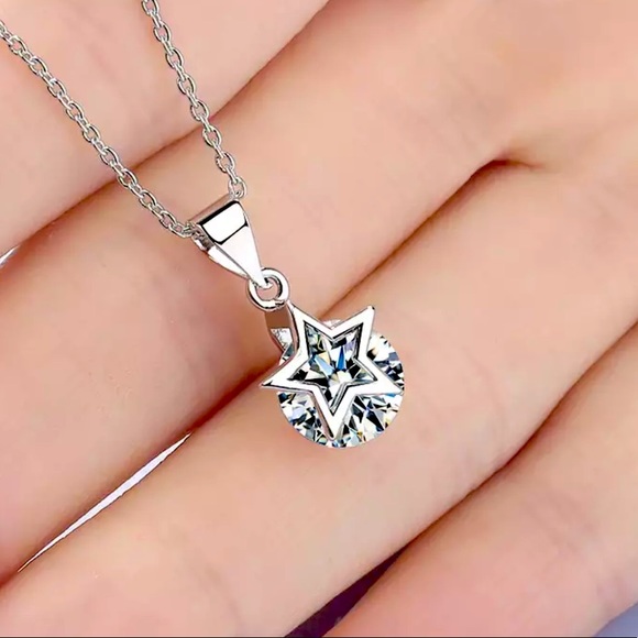 Sterling Silver CZ Star Crystal Necklace Pendant - Picture 1 of 4